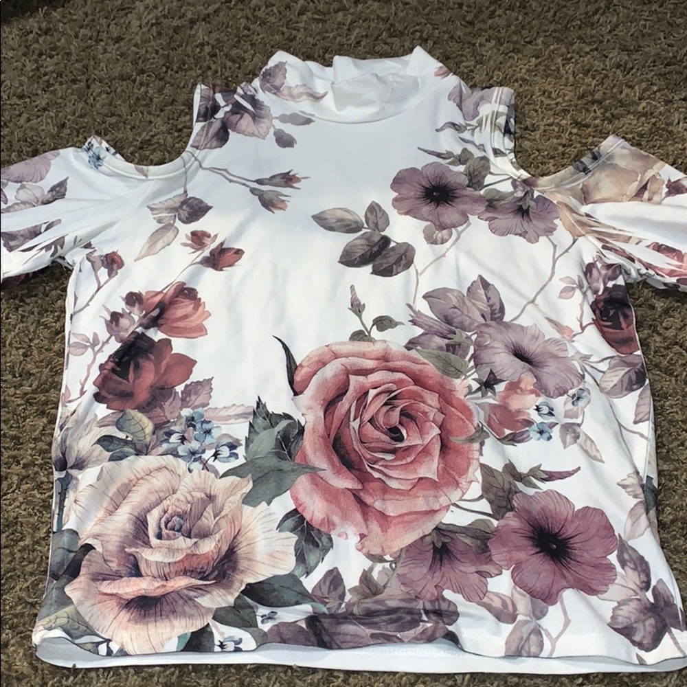 GAZE Crop Top